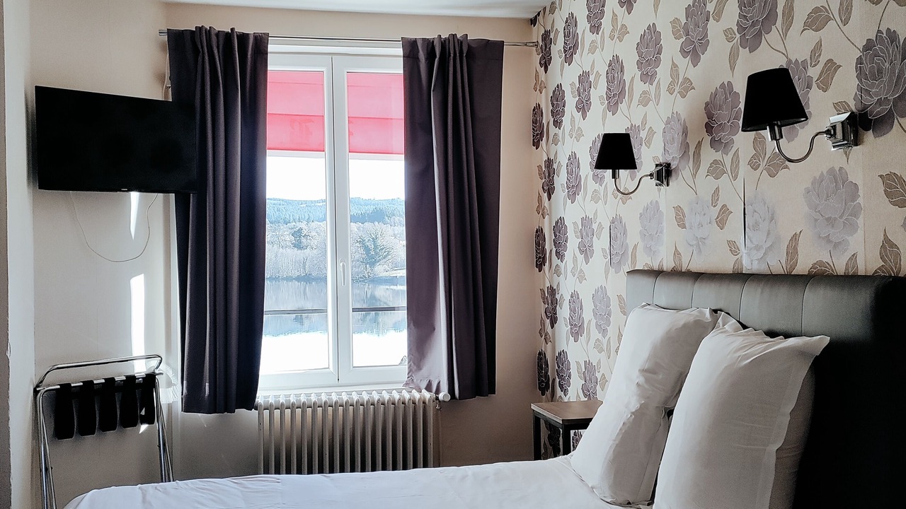 Photo of Bedroom in Peyrat-le-Chateau