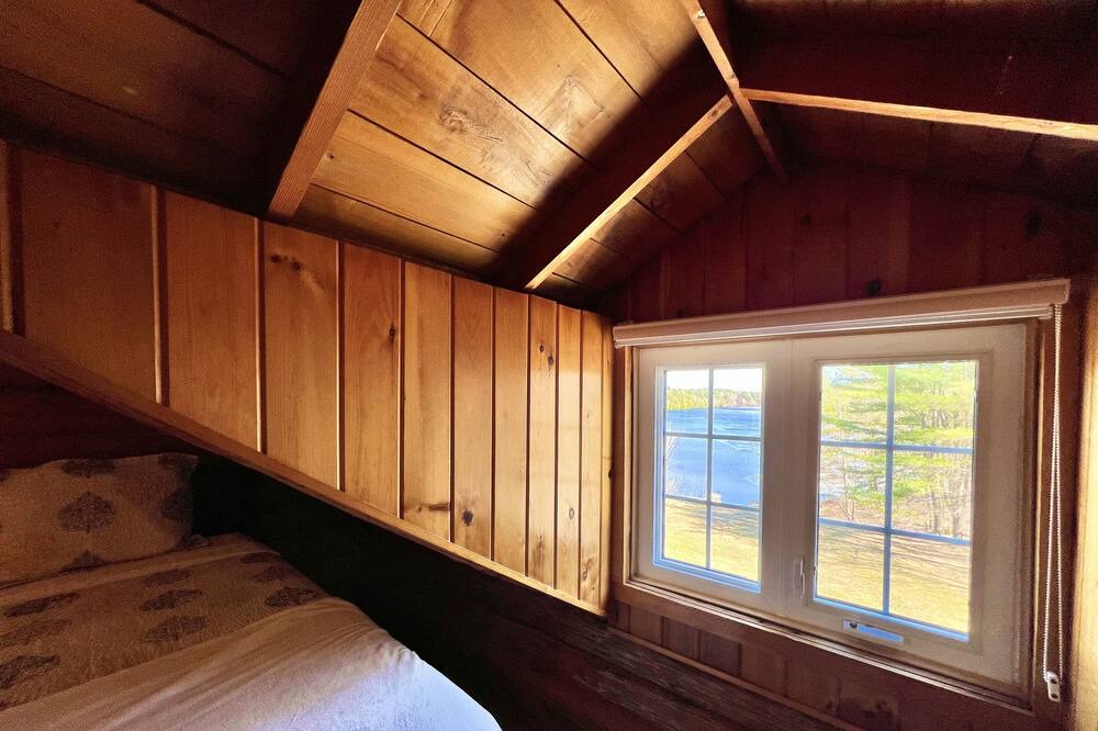 Photo of Bedroom in Parry Sound