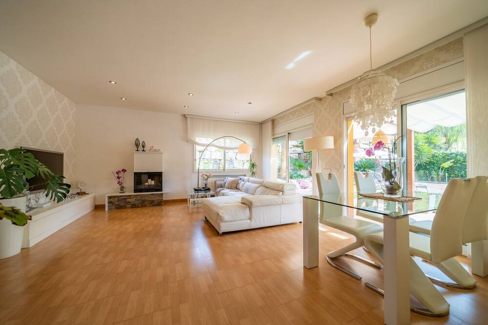 Photo of Livingroom in Condado del Jaruco