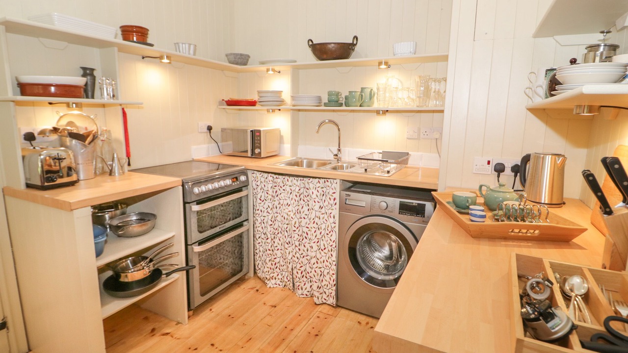 Photo of Kitchen in Corwen