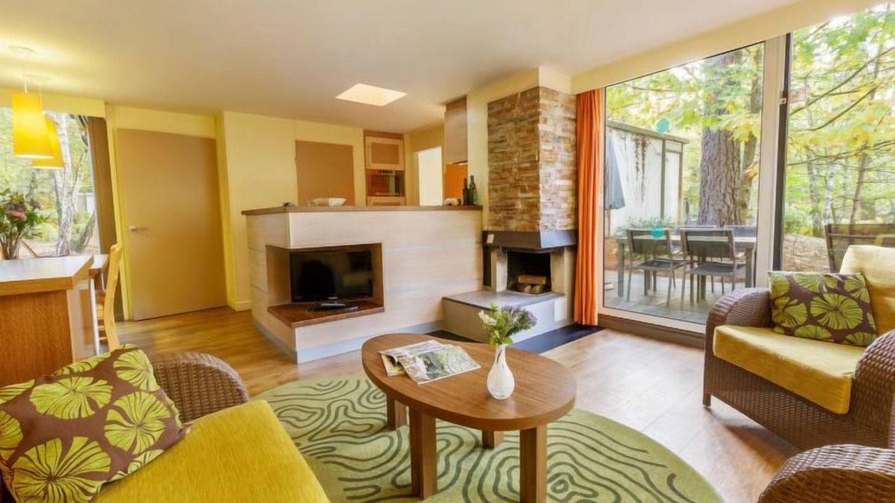 Photo of Livingroom in Chaumont-sur-Tharonne