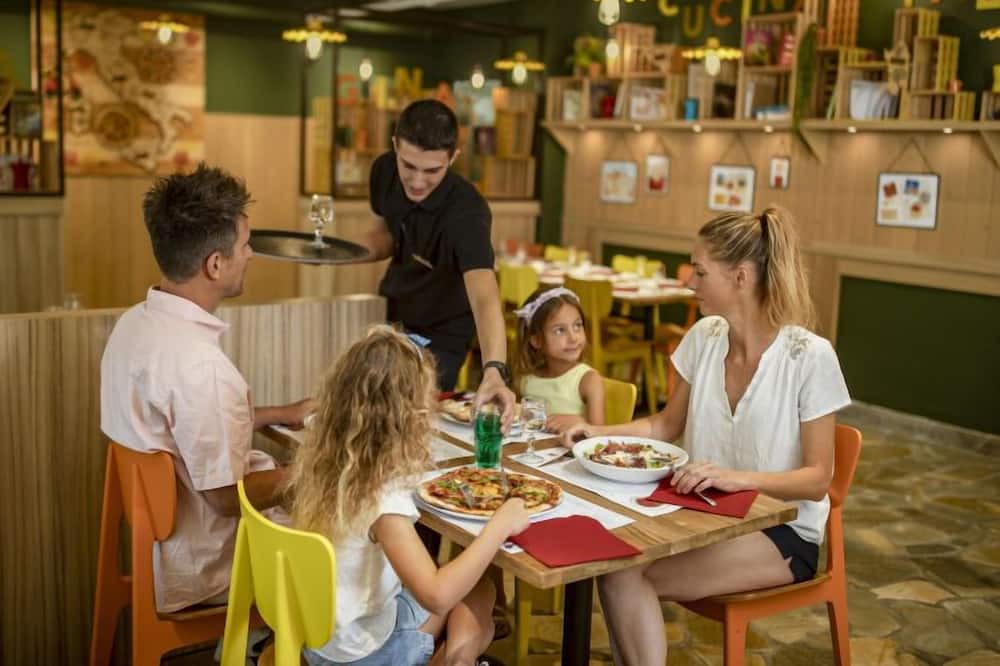 Photo of Others in Chaumont-sur-Tharonne