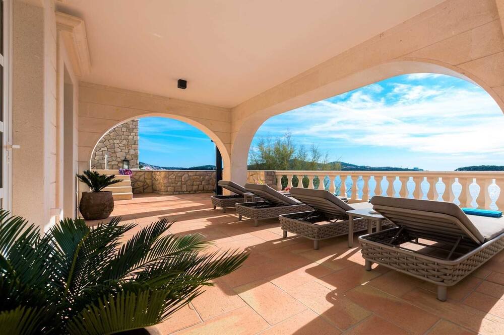 Photo of Patio Balcony in Lozica