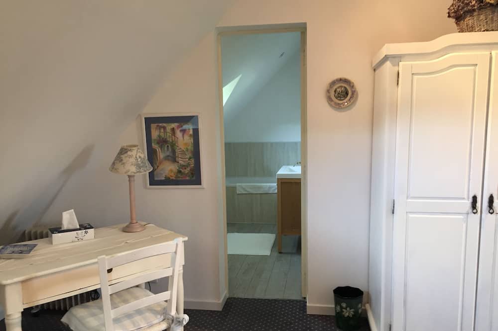 Photo of Others in Dame-Marie-les-Bois