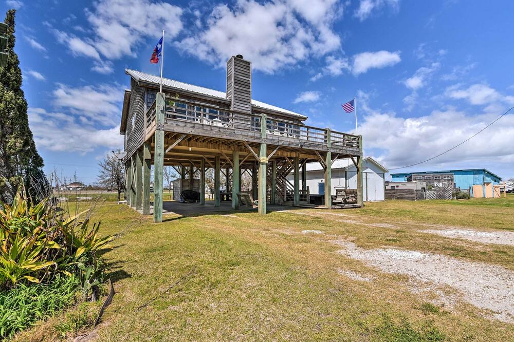 Photo of Outdoor in Crystal Beach