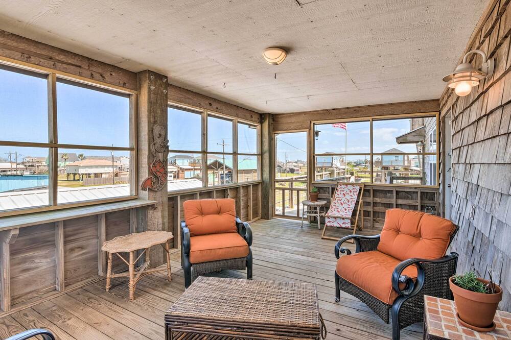 Photo of Outdoor in Crystal Beach
