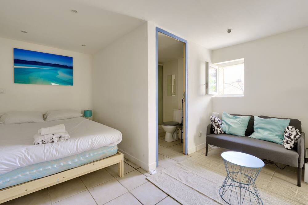 Photo of Bedroom in 16th Arrondissement