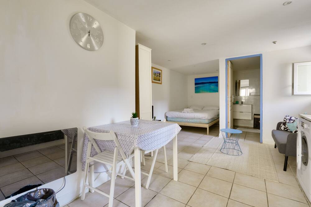 Photo of Bedroom in 16th Arrondissement