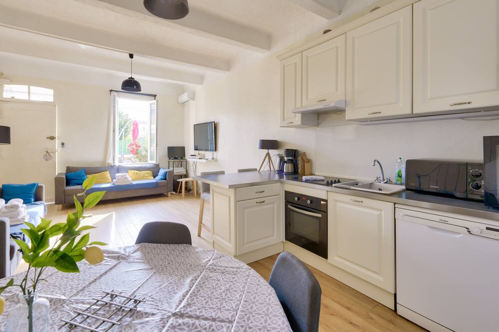 Photo of Kitchen in 16th Arrondissement