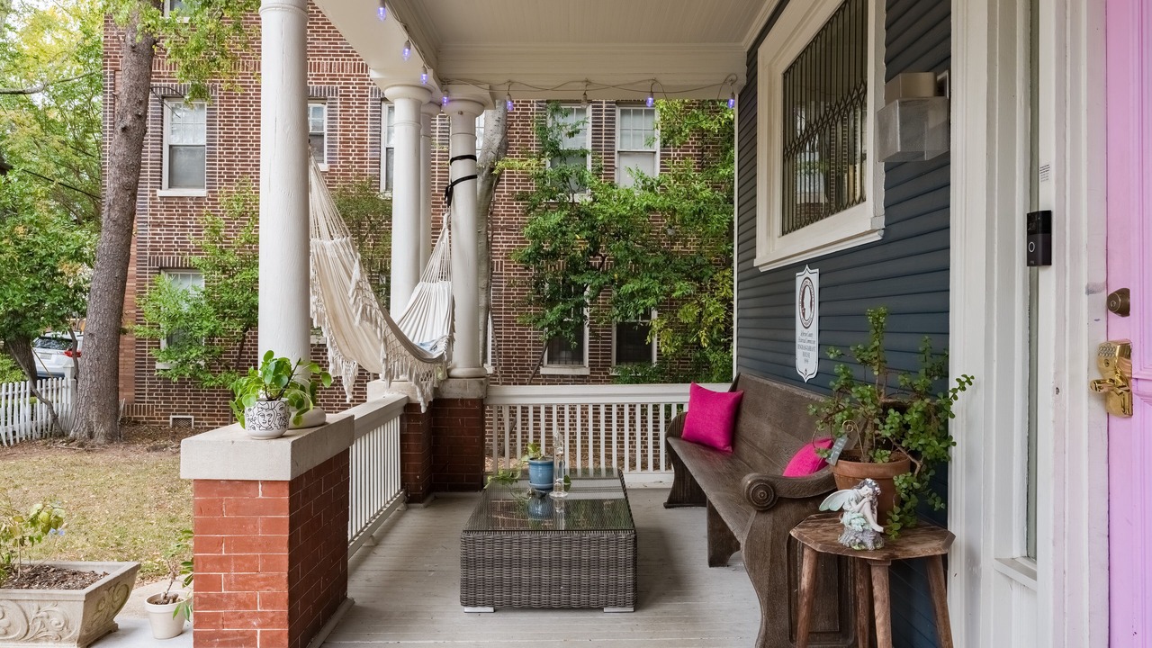 Photo of Outdoor in Five Points South