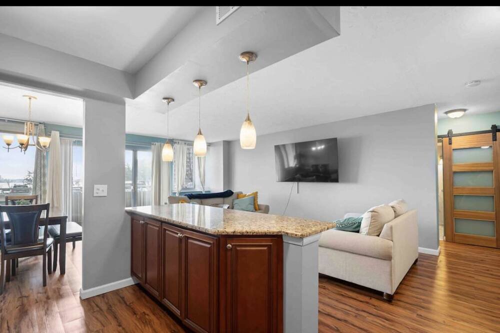 Photo of Livingroom in Lakewood