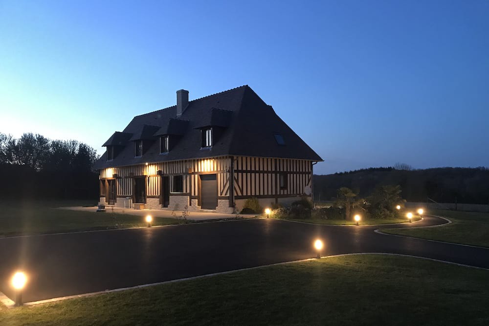 Photo of Outdoor in Fontaine-la-Louvet