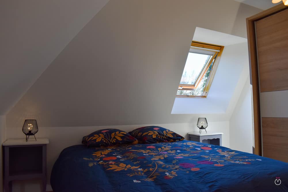 Photo of Bedroom in Fontaine-la-Louvet