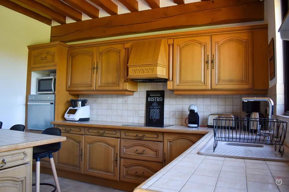 Photo of Kitchen in Fontaine-la-Louvet