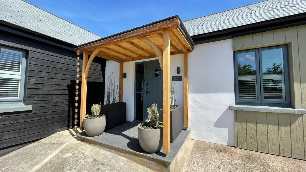 Photo of Outdoor in Westleigh