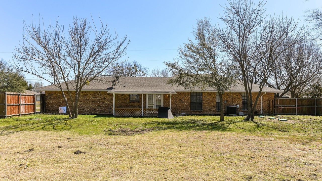 Photo of Outdoor in Red Oak