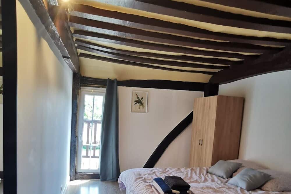 Photo of Bedroom in Saint-Desir