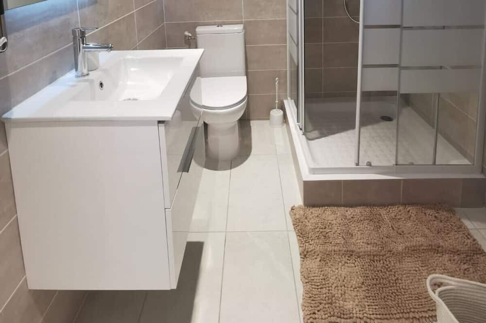 Photo of Bathroom in Saint-Desir