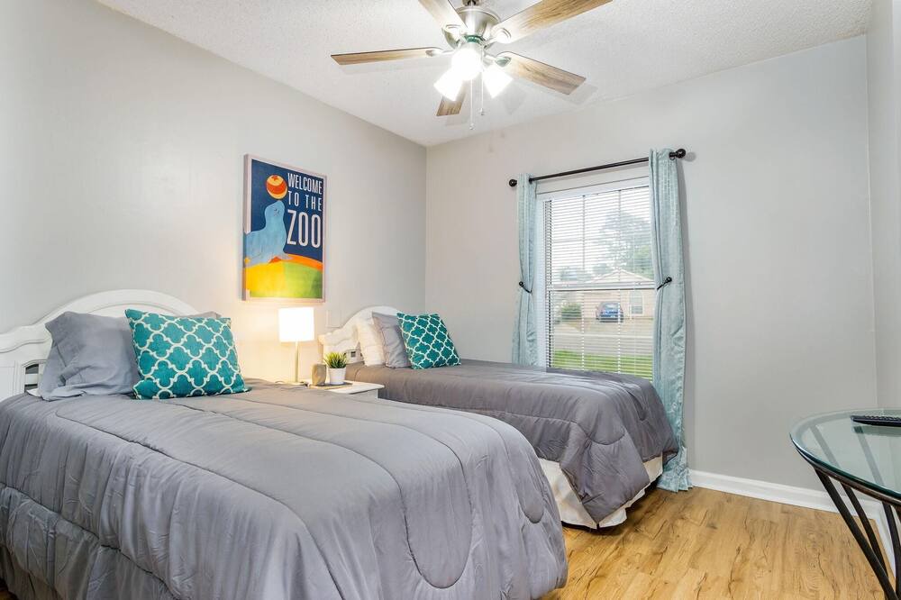 Photo of Bedroom in Hyde Park