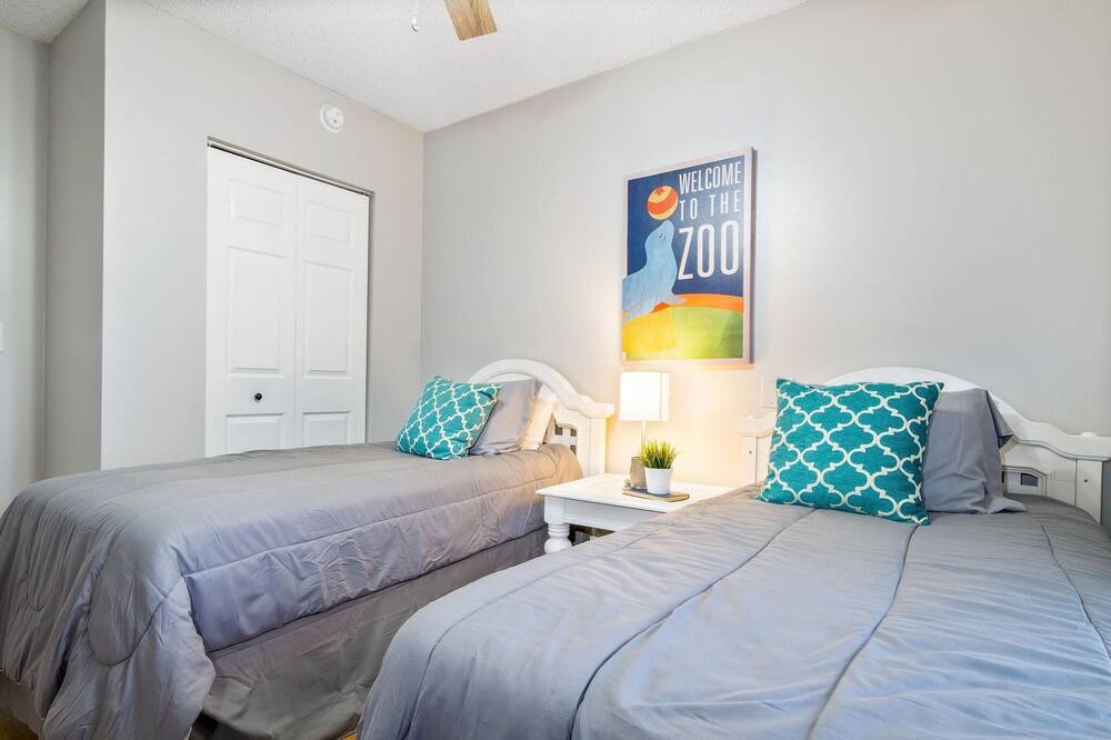 Photo of Bedroom in Hyde Park