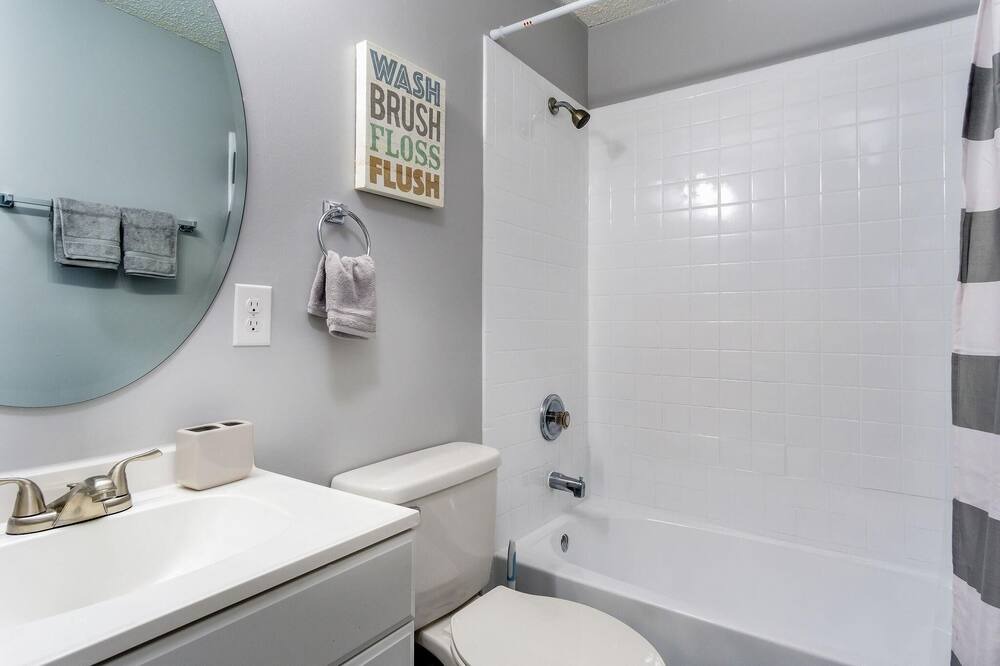 Photo of Bathroom in Hyde Park
