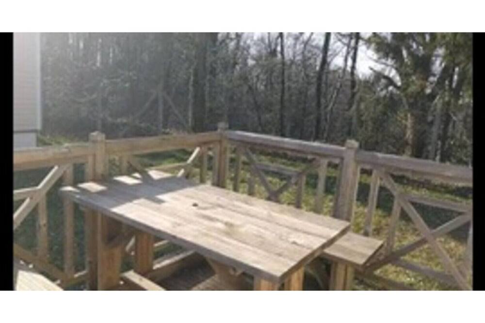 Photo of Patio Balcony in Saint-Cheron