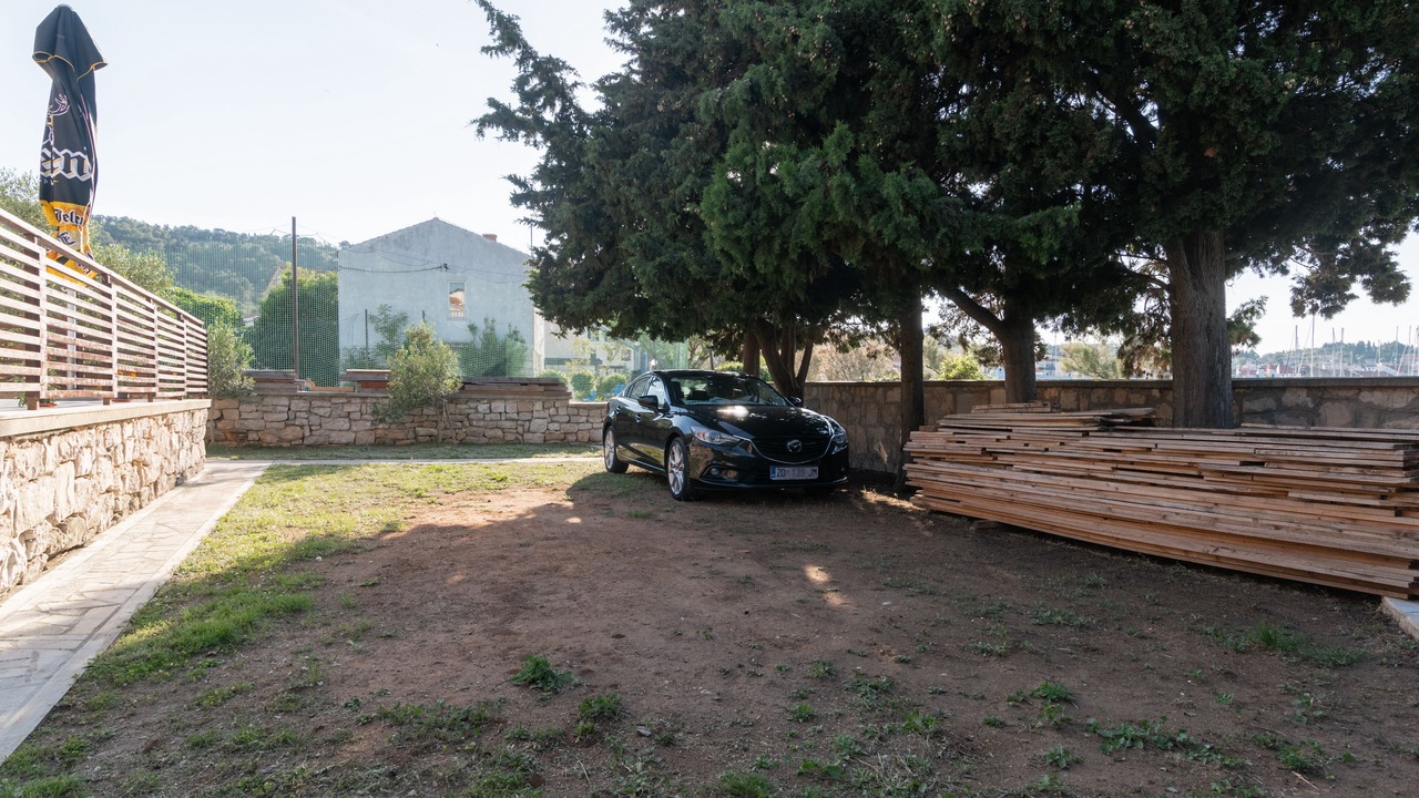 Photo of Outdoor in Preko