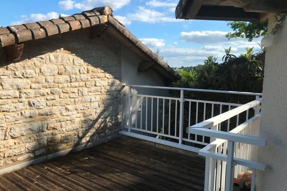 Photo of Patio Balcony in Sainte-Croix
