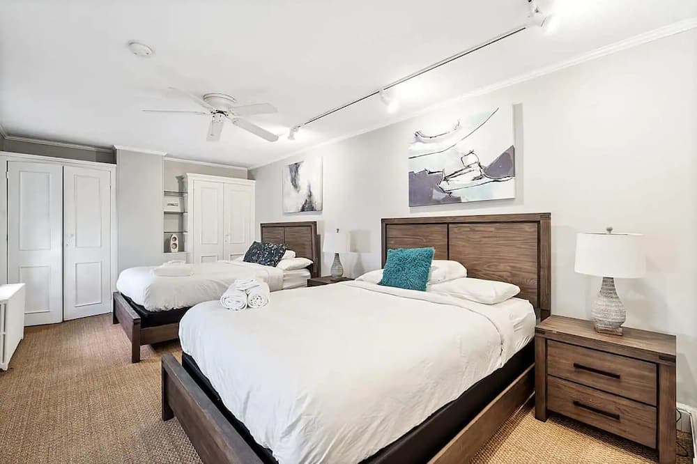 Photo of Others in Pocono Pines