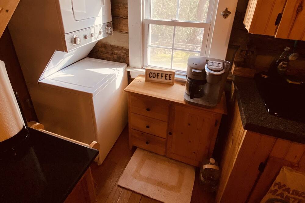 Photo of Bathroom in Piper Gap