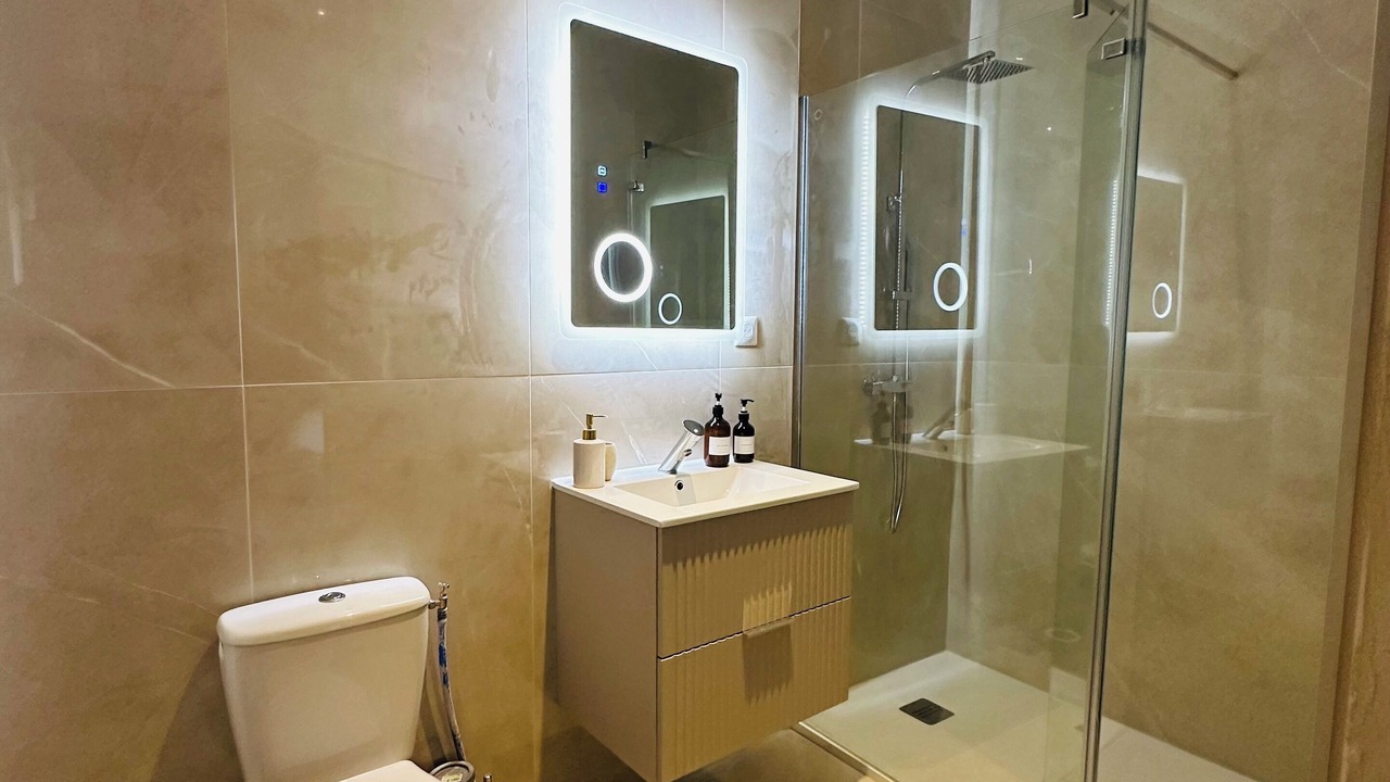 Photo of Bathroom in Le Blanc