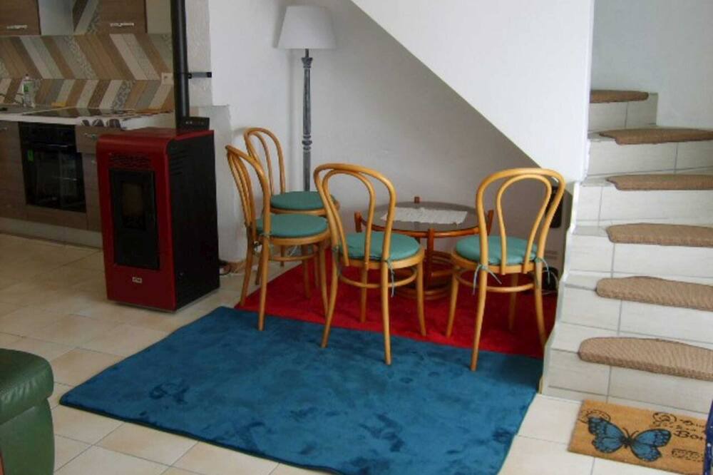 Photo of Livingroom in Auzon