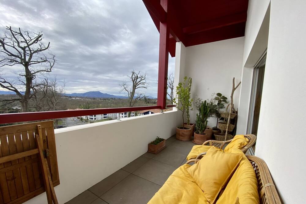 Photo of Patio Balcony in Arbonne