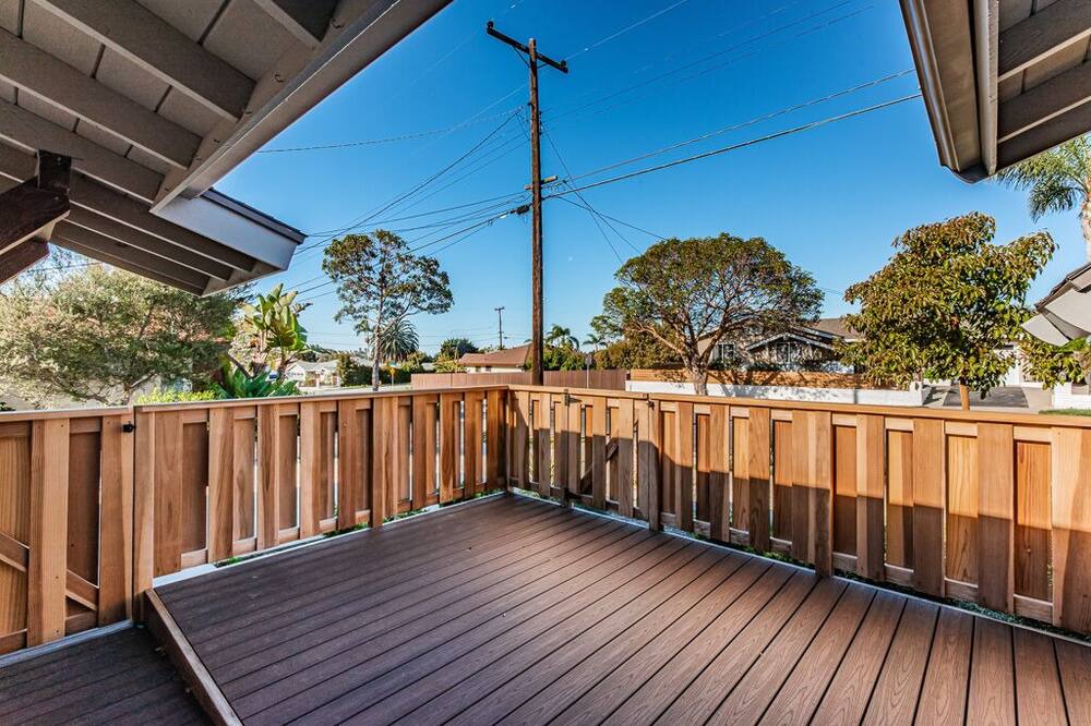 Photo of Patio Balcony in Loma Alta