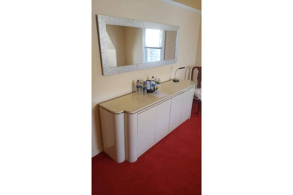 Photo of Bedroom in Gordon Heights