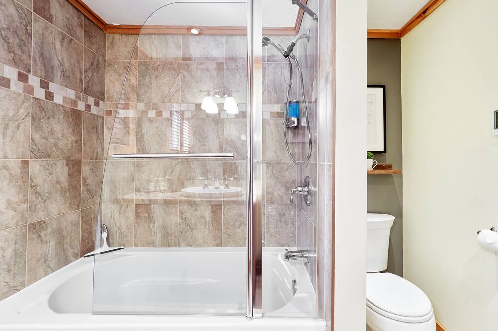 Photo of Bathroom in Labelle