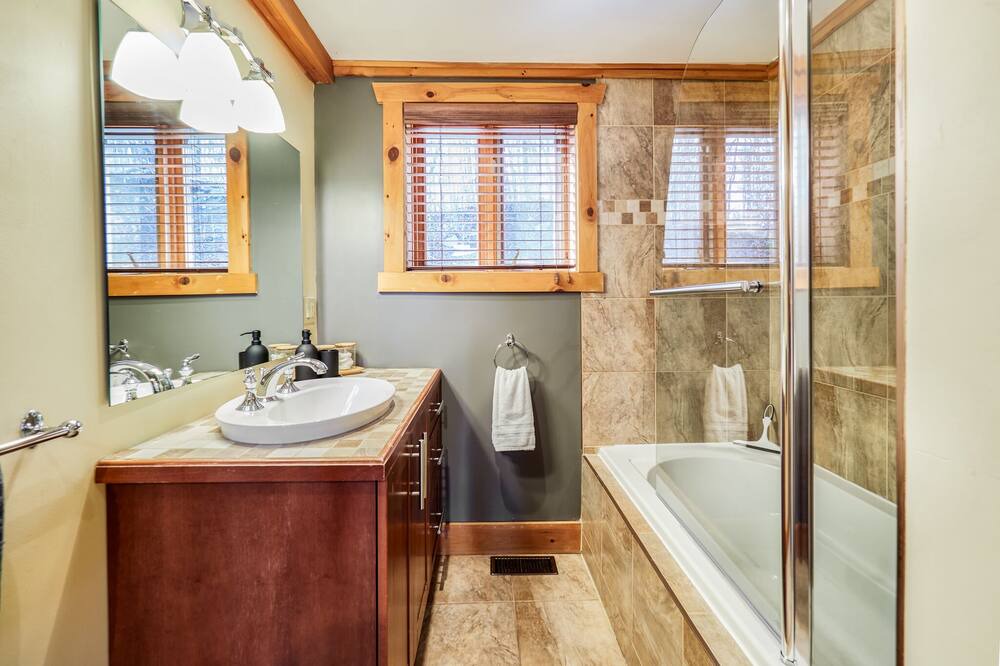 Photo of Bathroom in Labelle