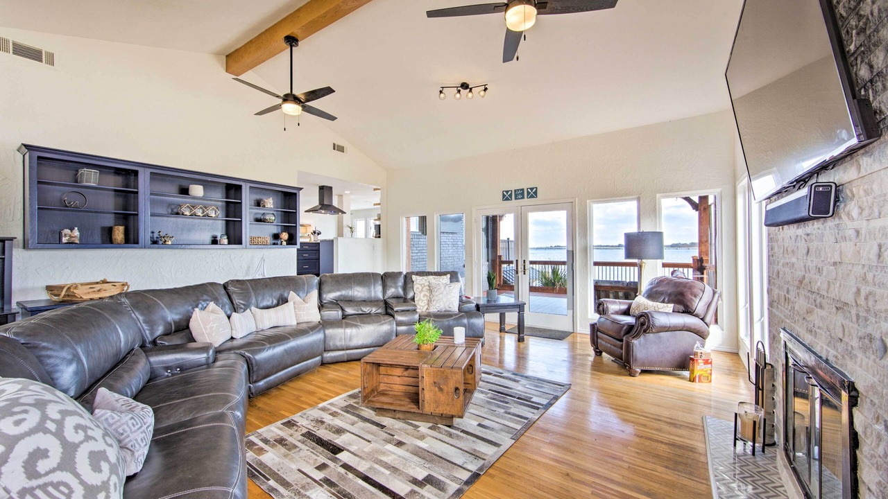 Photo of Livingroom in Mabank