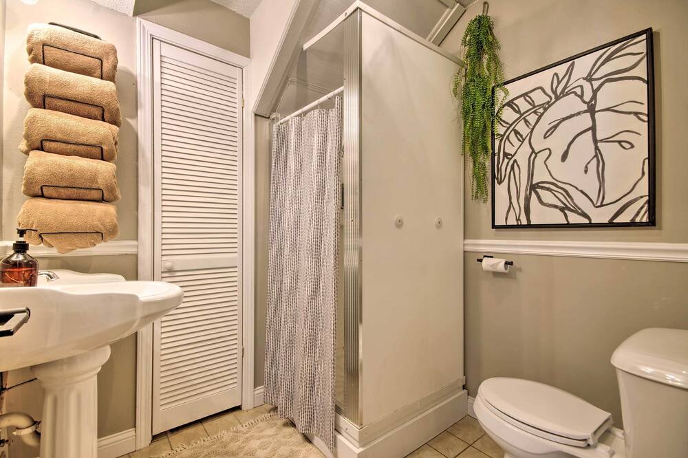 Photo of Bathroom in Rocky Mount