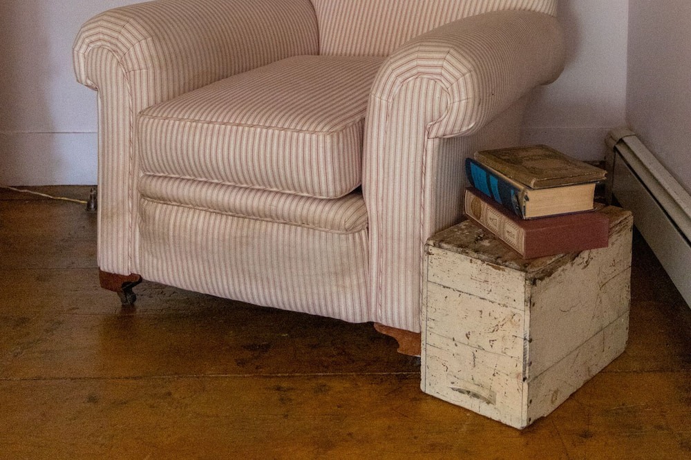 Photo of Livingroom in East Durham