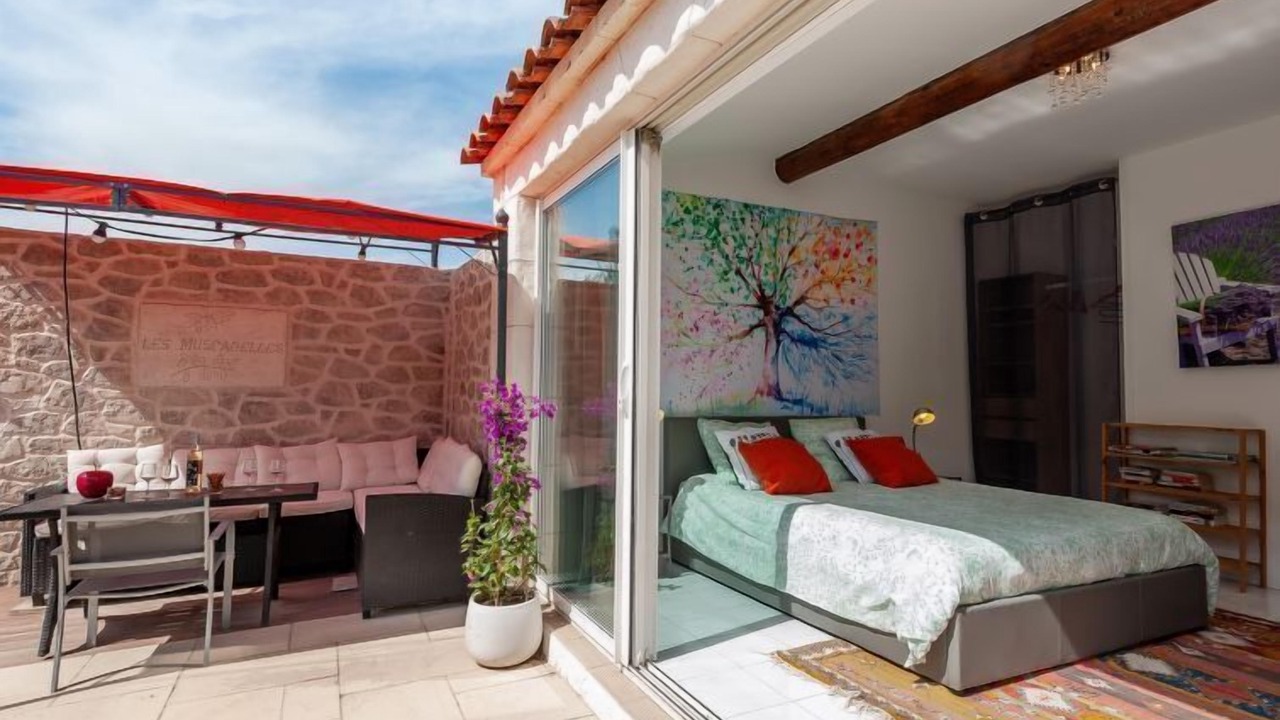 Photo of Outdoor in Caumont-sur-Durance