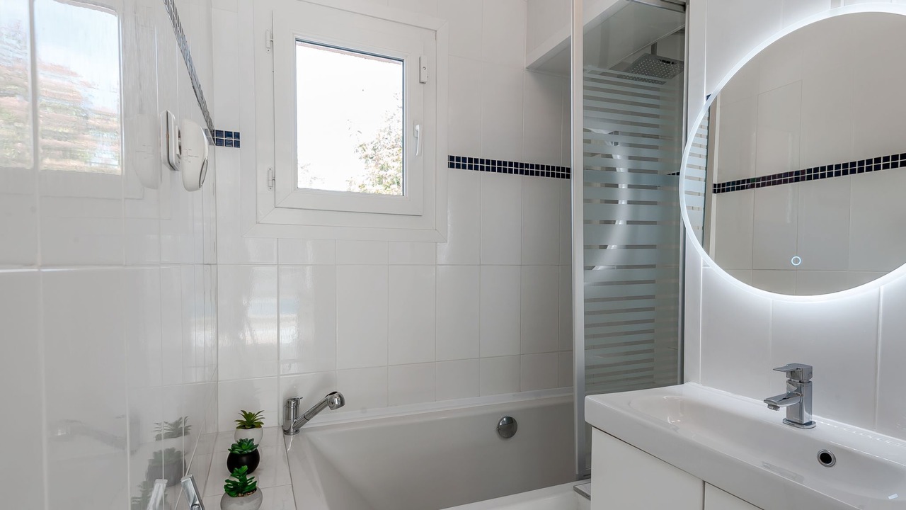 Photo of Others in Caumont-sur-Durance