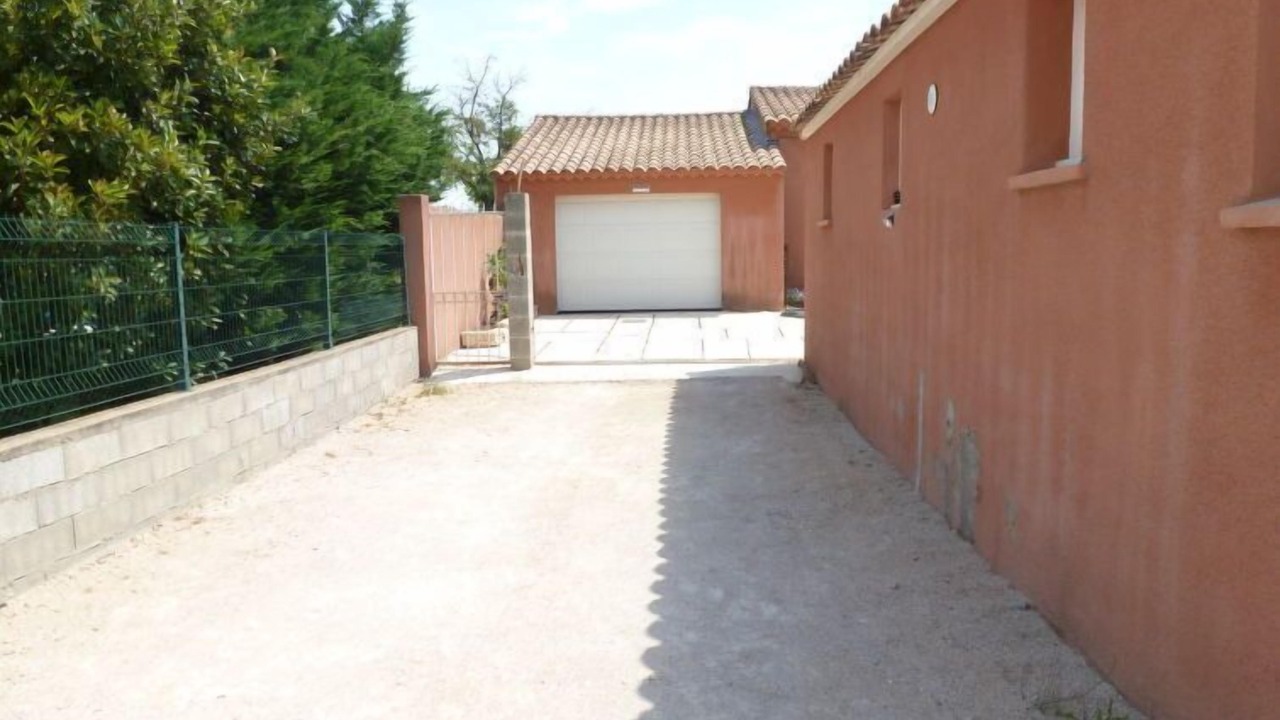 Photo of Outdoor in Caumont-sur-Durance