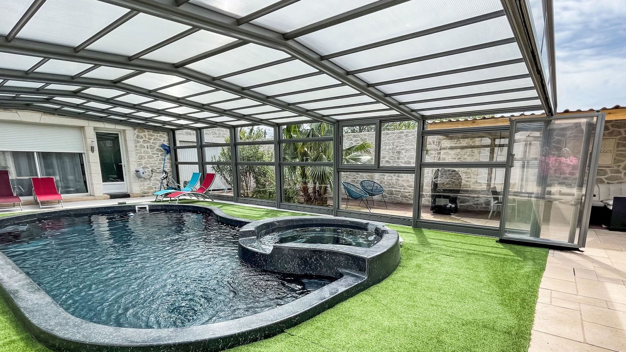 Photo of Outdoor in Caumont-sur-Durance