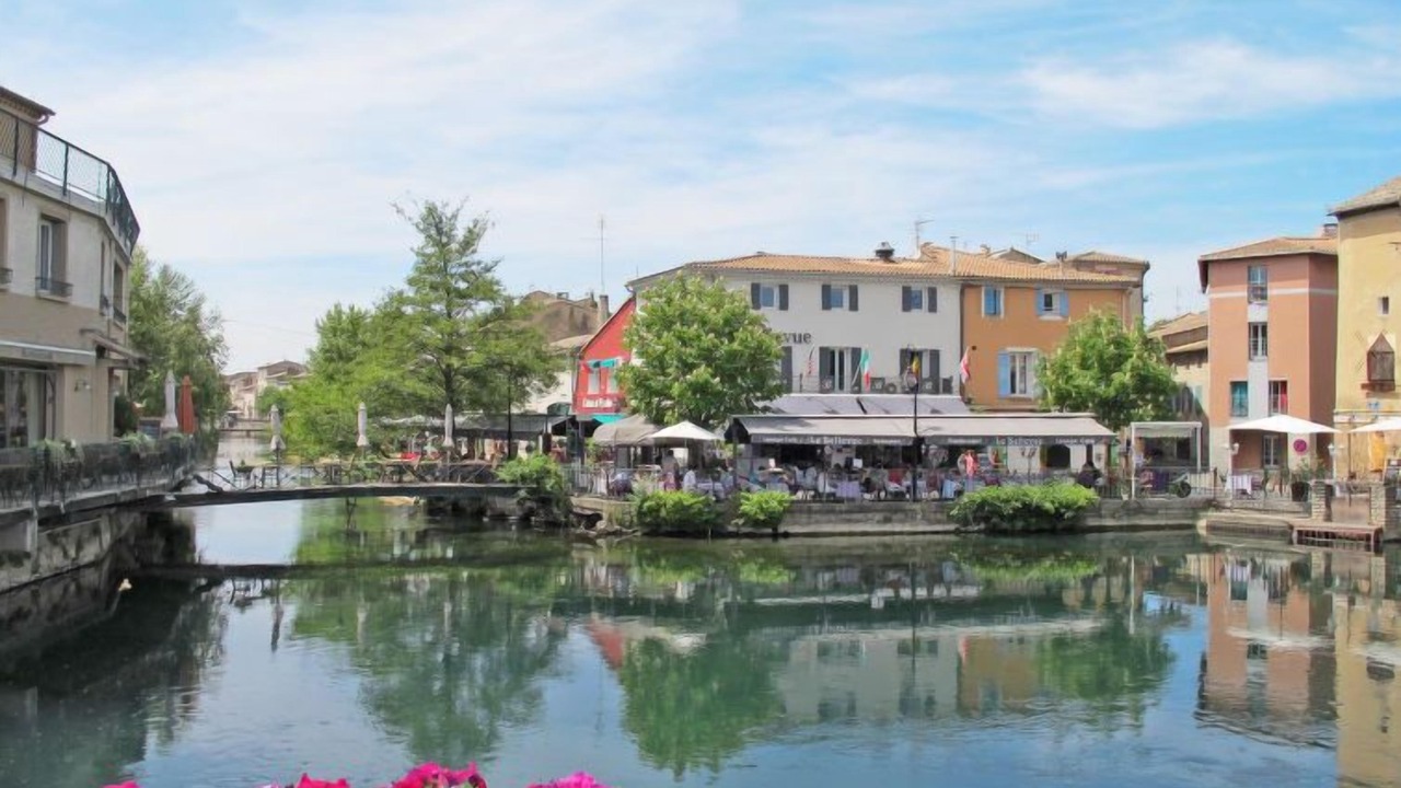 Photo of Others in Caumont-sur-Durance