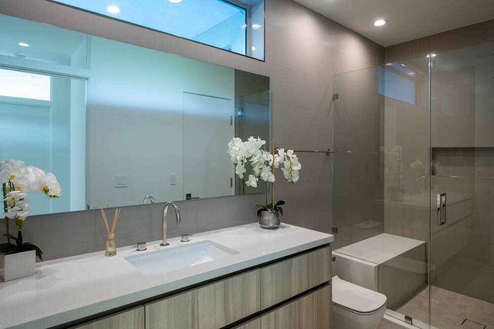 Photo of Bathroom in Sherman Oaks
