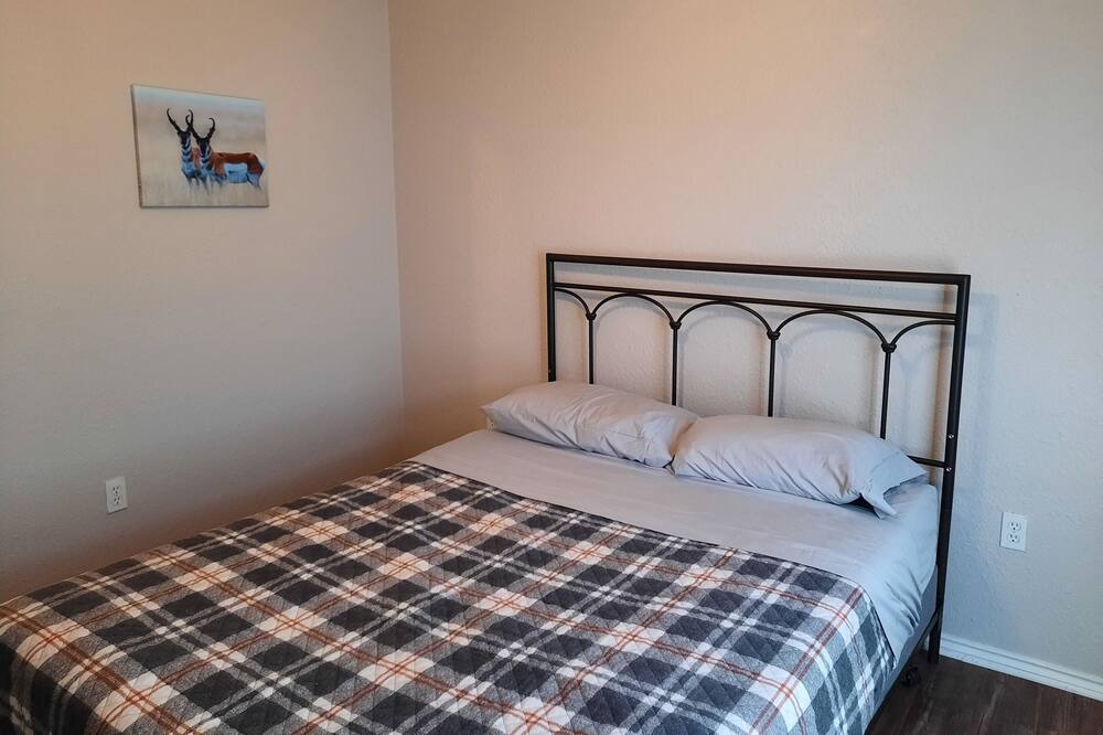 Photo of Bedroom in Chalk