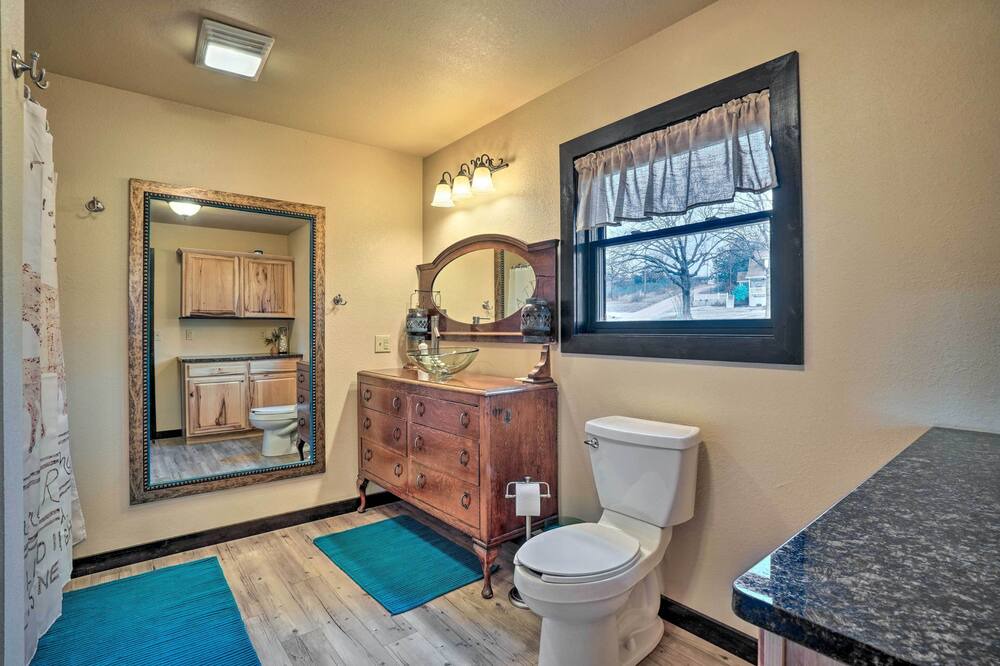Photo of Bathroom in Diamond City