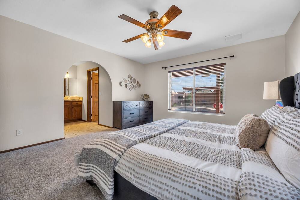 Photo of Bathroom in Paradise Valley Village