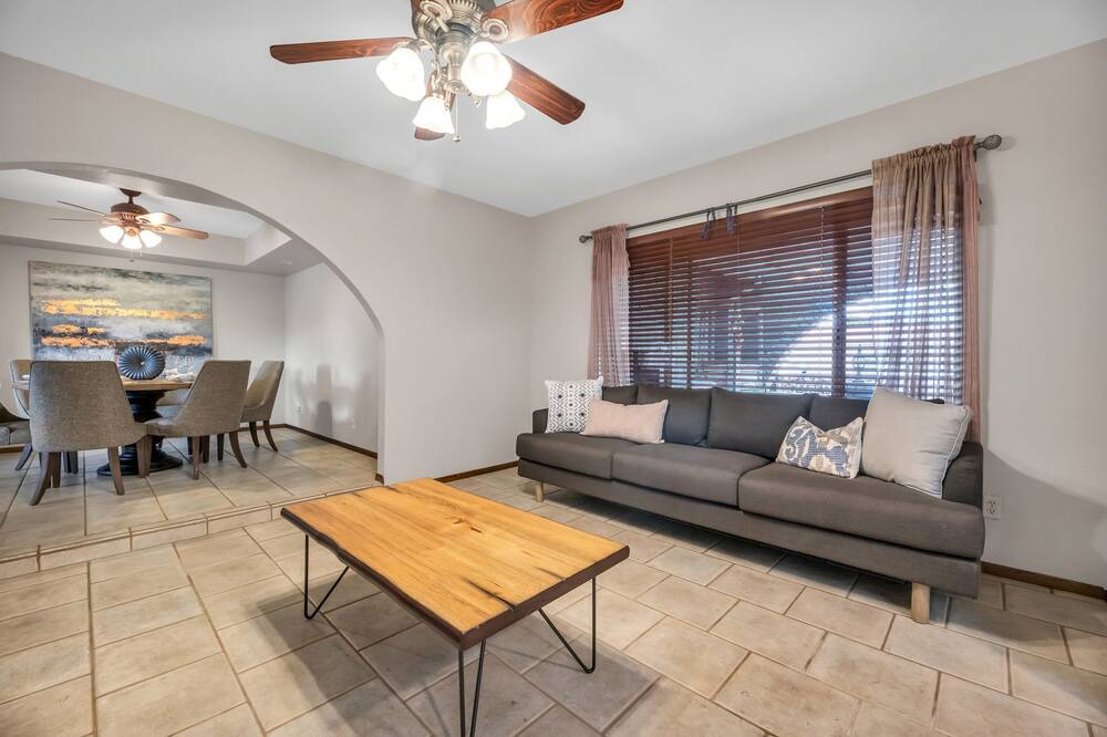 Photo of Bedroom in Paradise Valley Village